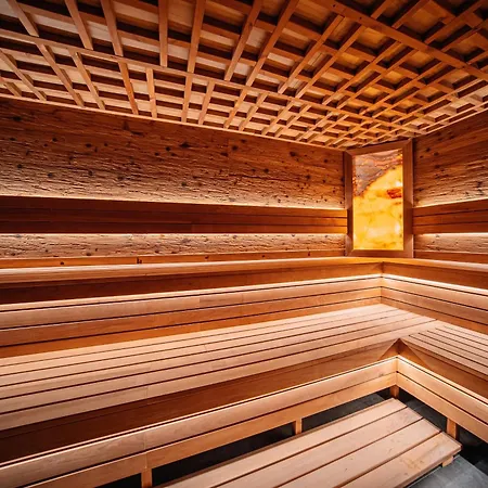 Grand - Fitness & מלון 5*