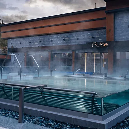 Grand - Fitness & מלון בנסקו