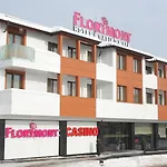 Grand - Fitness & 5* Банско