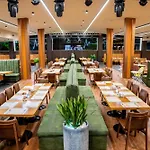 Grand - Fitness & Hotel