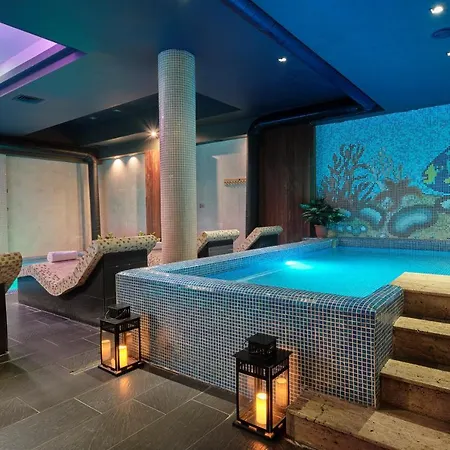 Grand - Fitness & Hotel 4*