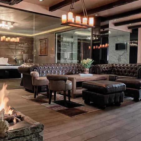 Grand - Fitness & Otel Bansko