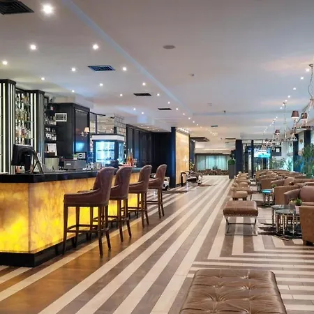 Grand - Fitness & Hotel 4*