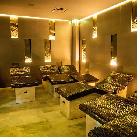 Grand - Fitness & 4* Bansko