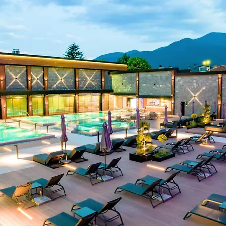 Grand - Fitness & Ξενοδοχείο