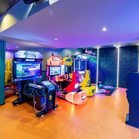 Grand - Fitness & Hotel