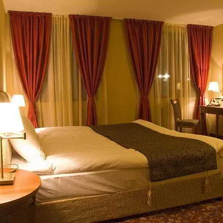 Grand - Fitness & Bansko
