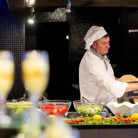 Hotel Grand - Fitness & 4*