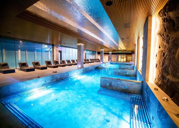 Grand - Fitness & 호텔 5*